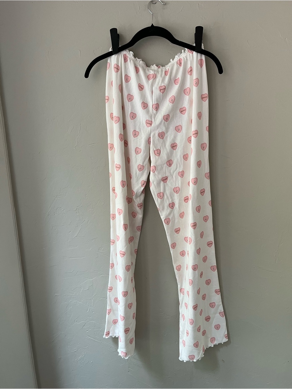 SKIMS POINTELLE STRAIGHT LEG PANTS SNOW LACE HEARTS XS - Picture 8 of 8